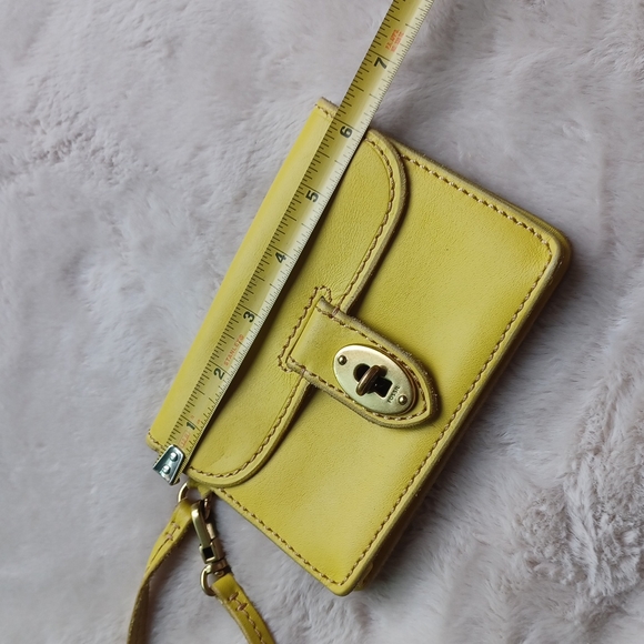 Fossil  clutch/ wallet